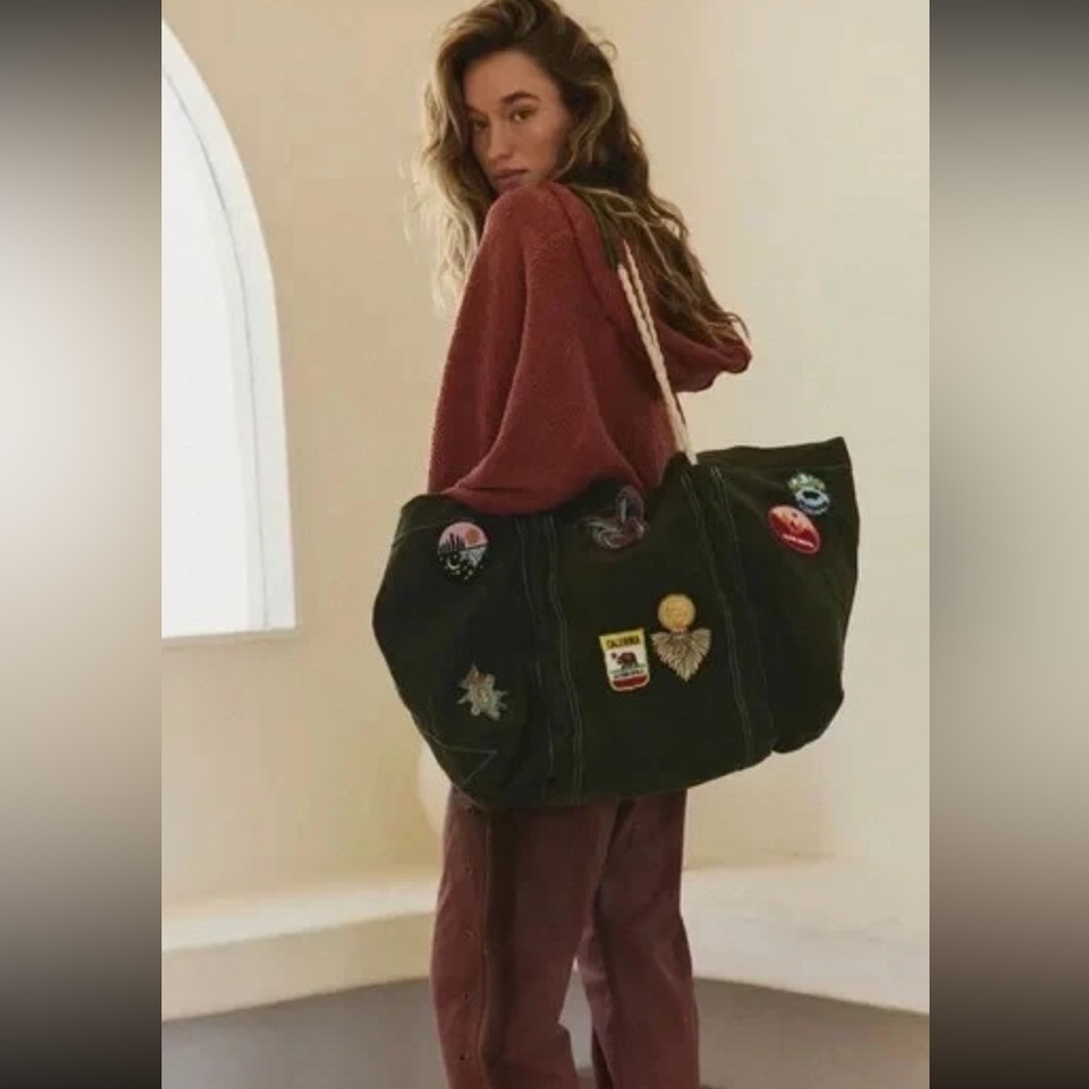 Free people NWT been there badge tote bag army green retail 128.00